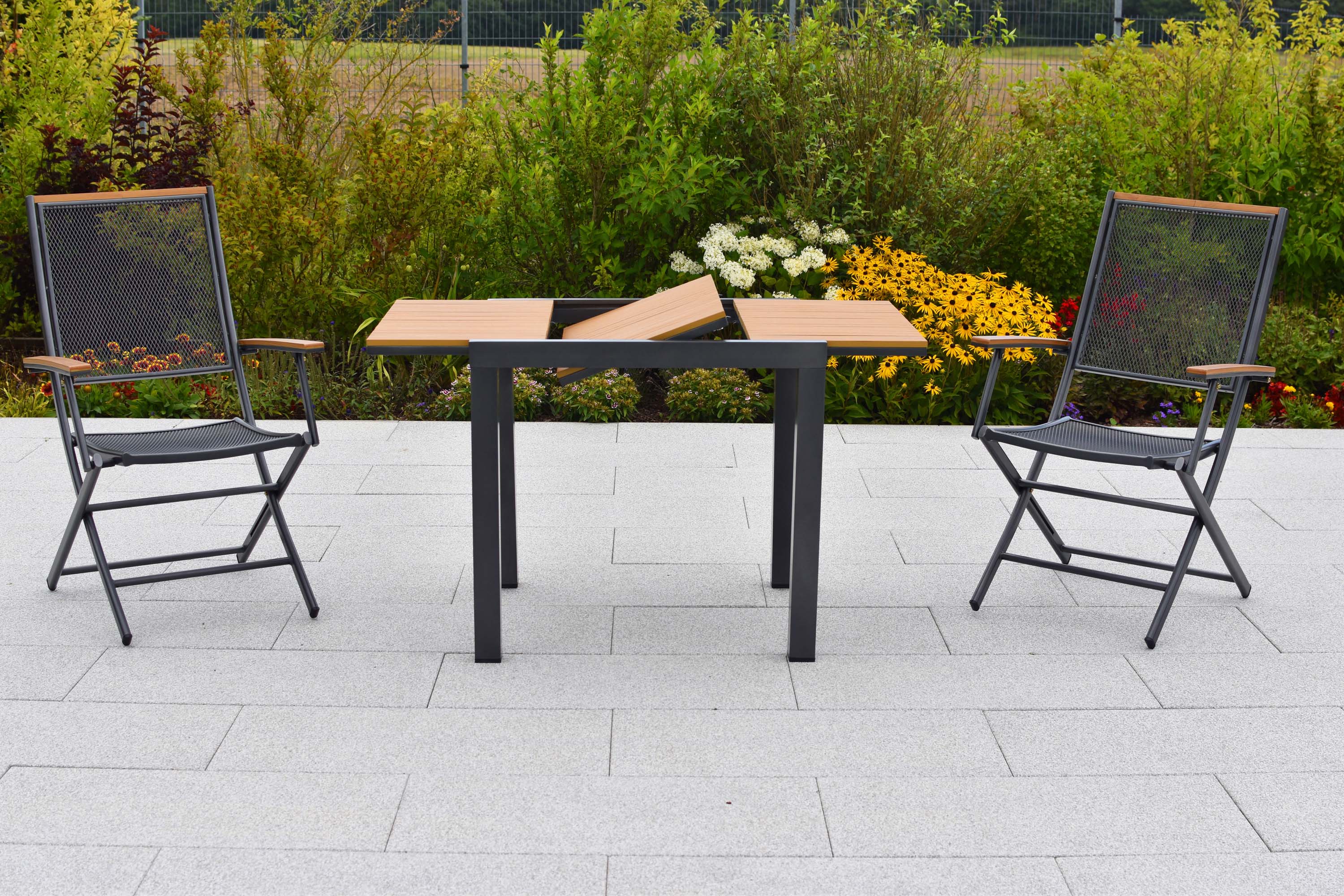 Itanos Set 3tlg., 2 Klappsessel, Balkonausziehtisch 80 (120) x 70 cm Itanos Set 3tlg., 2 Klappsessel, Balkonausziehtisch 80 (120) x 70 cm