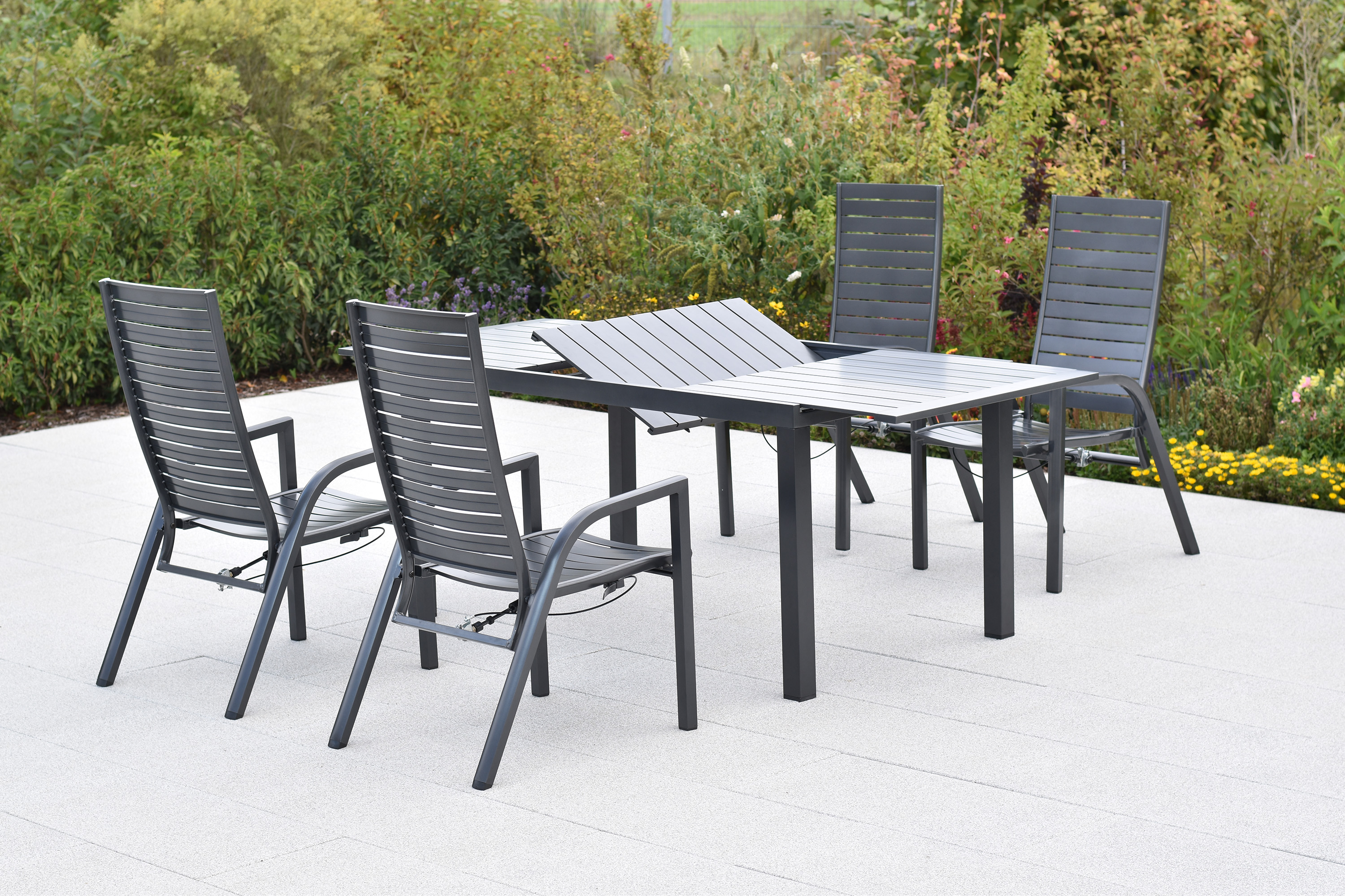 Siros Set, 5tlg., Ausziehtisch, 150/200 x 90 cm, Tischplatte aus Aluminium Siros Set, 5tlg., Ausziehtisch, 150/200 x 90 cm, Tischplatte aus Aluminium