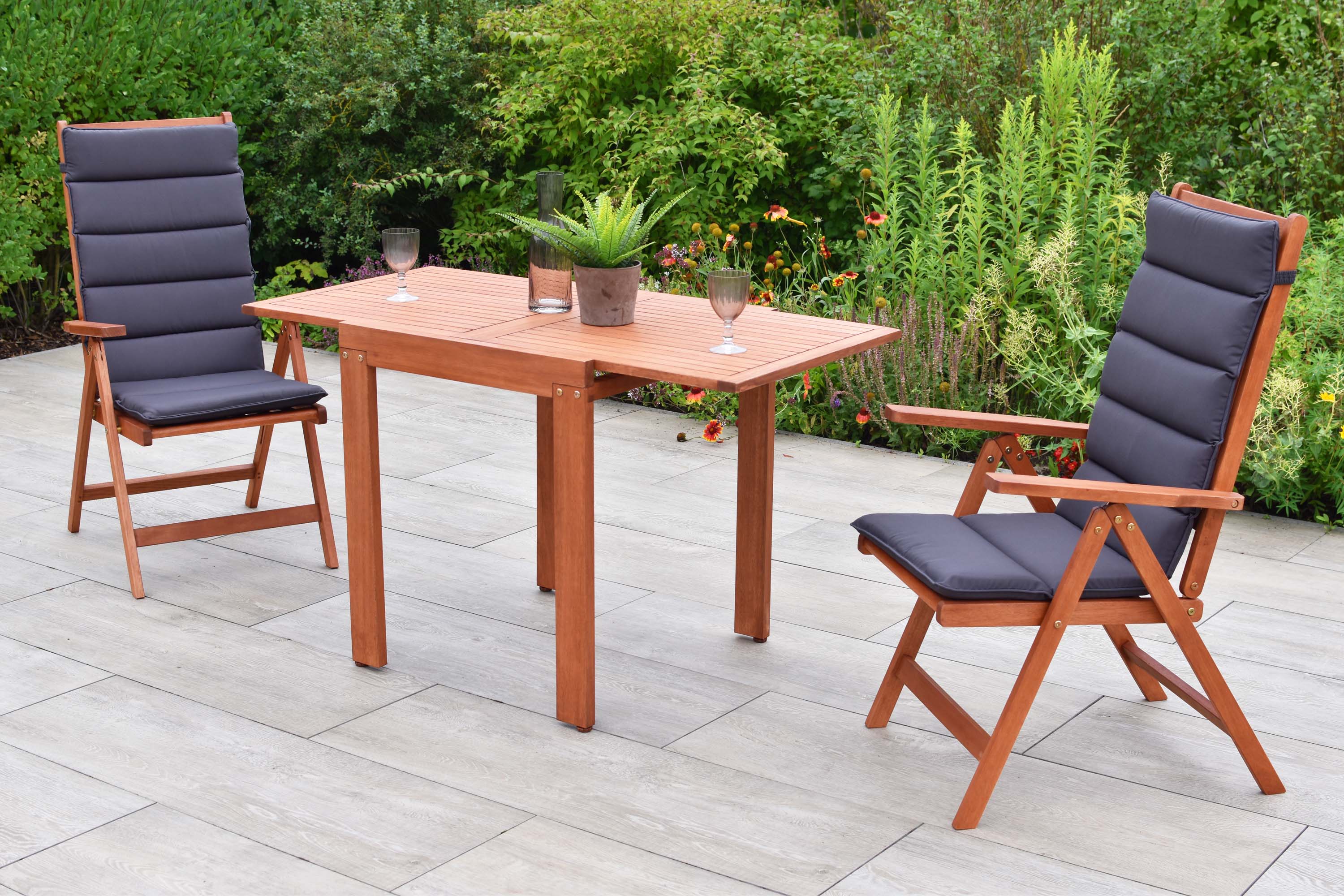 Vitoria Set 5tlg., 2 Klappsessel, Tisch 150 x 90 cm, inkl. Kissen