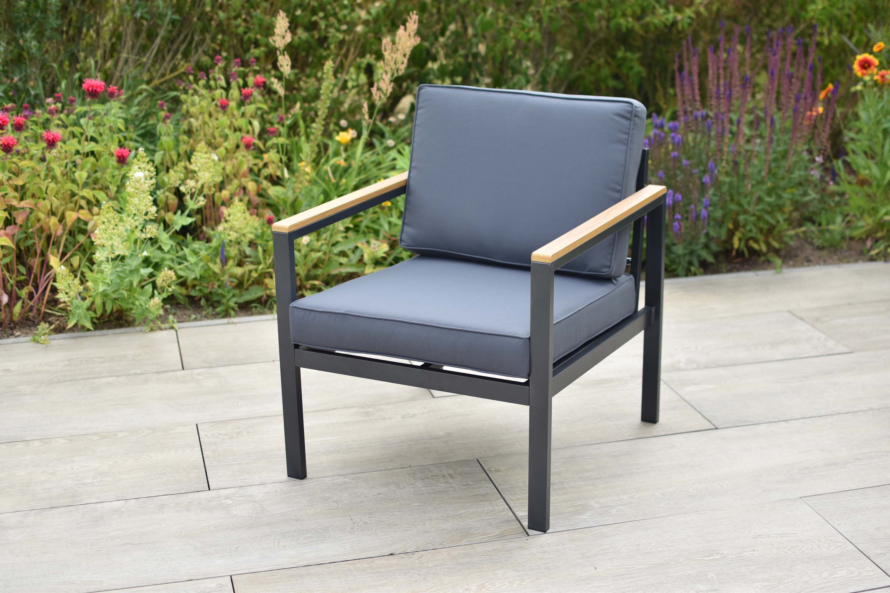 Kavos Set, 2 Sessel, 1 zweisitzige Bank, Tisch 100 x 50 cm, inkl. Sitz- und Rückenkissen Kavos Set, 2 Sessel, 1 zweisitzige Bank, Tisch 100 x 50 cm, inkl. Sitz- und Rückenkissen