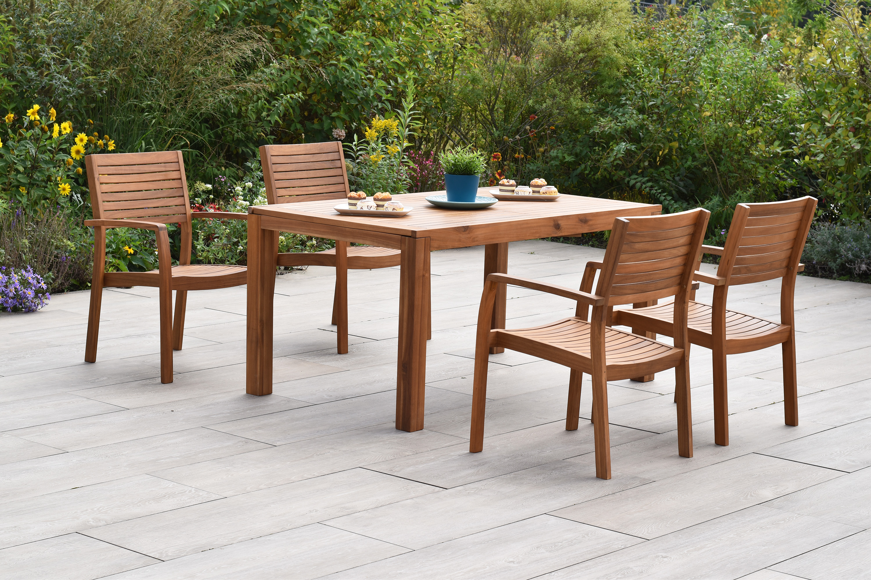 Batavia Set 5tlg., Ausziehtisch 150/200 x 90 cm Batavia Set 5tlg., Ausziehtisch 150/200 x 90 cm