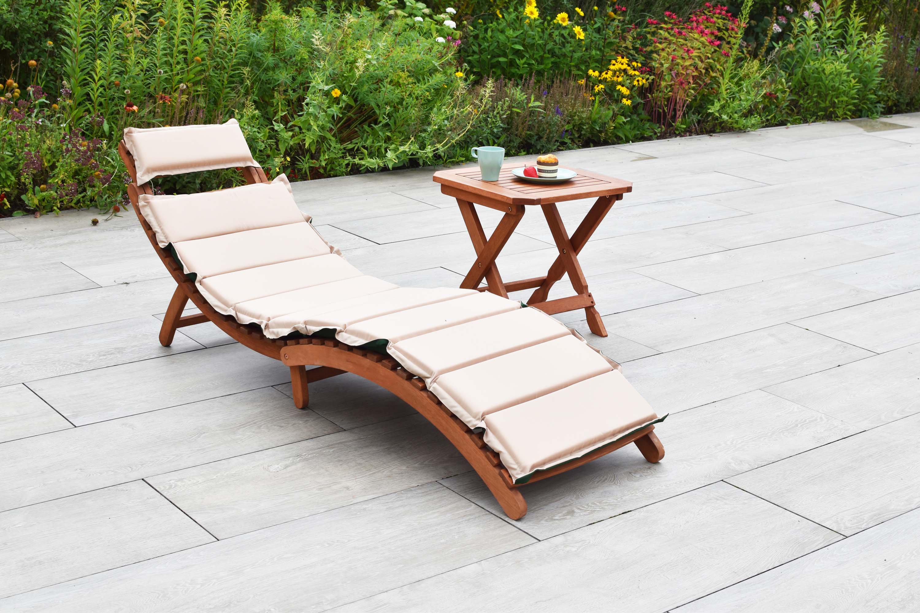 Ipanema Set 2tlg., 1 Liege, Hocker 50 x 50 cm, inkl. Kissen, grün/beige