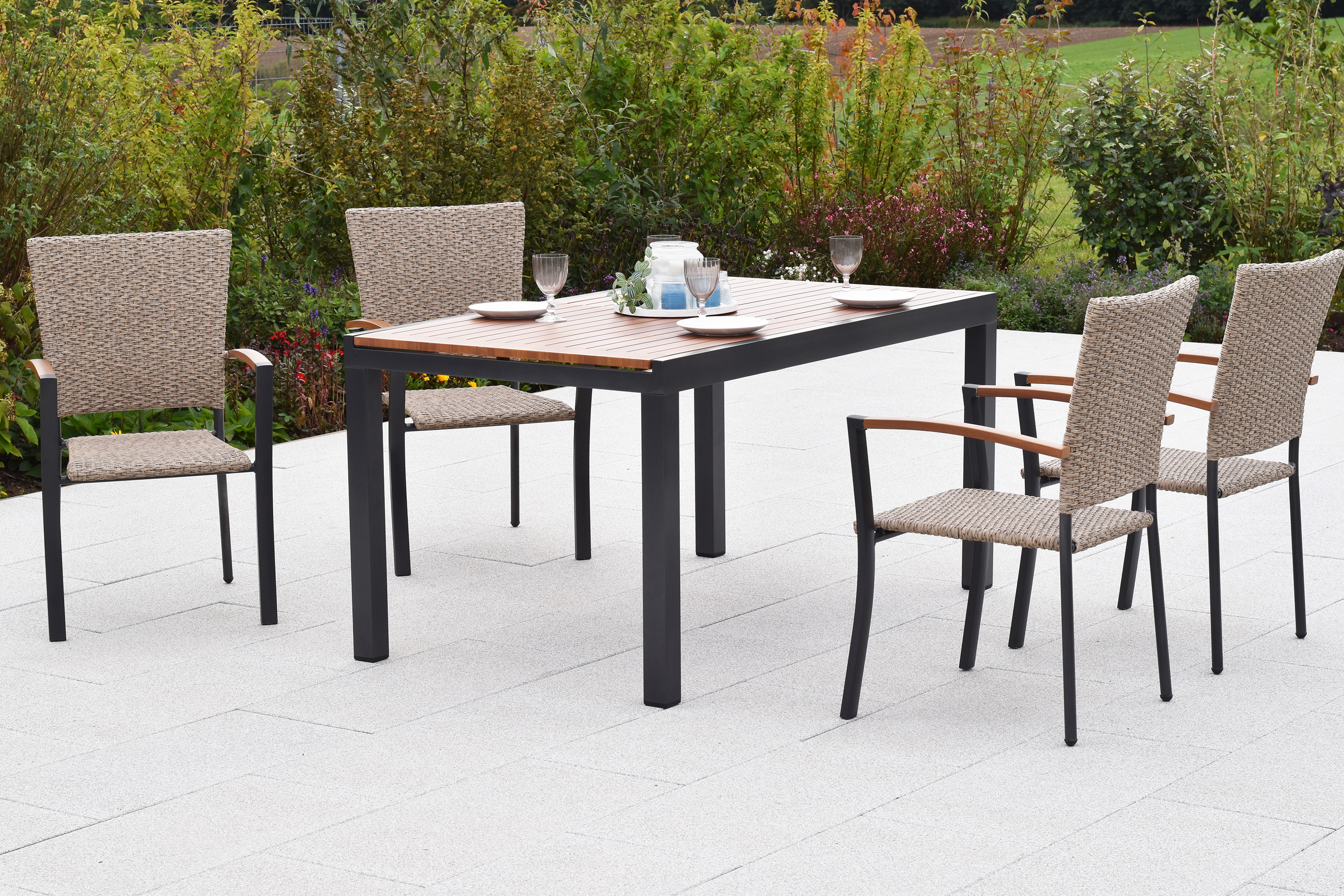 Teramo Set, 5tlg., Ausziehtisch 150/200 x 90 cm Teramo Set, 5tlg., Ausziehtisch 150/200 x 90 cm