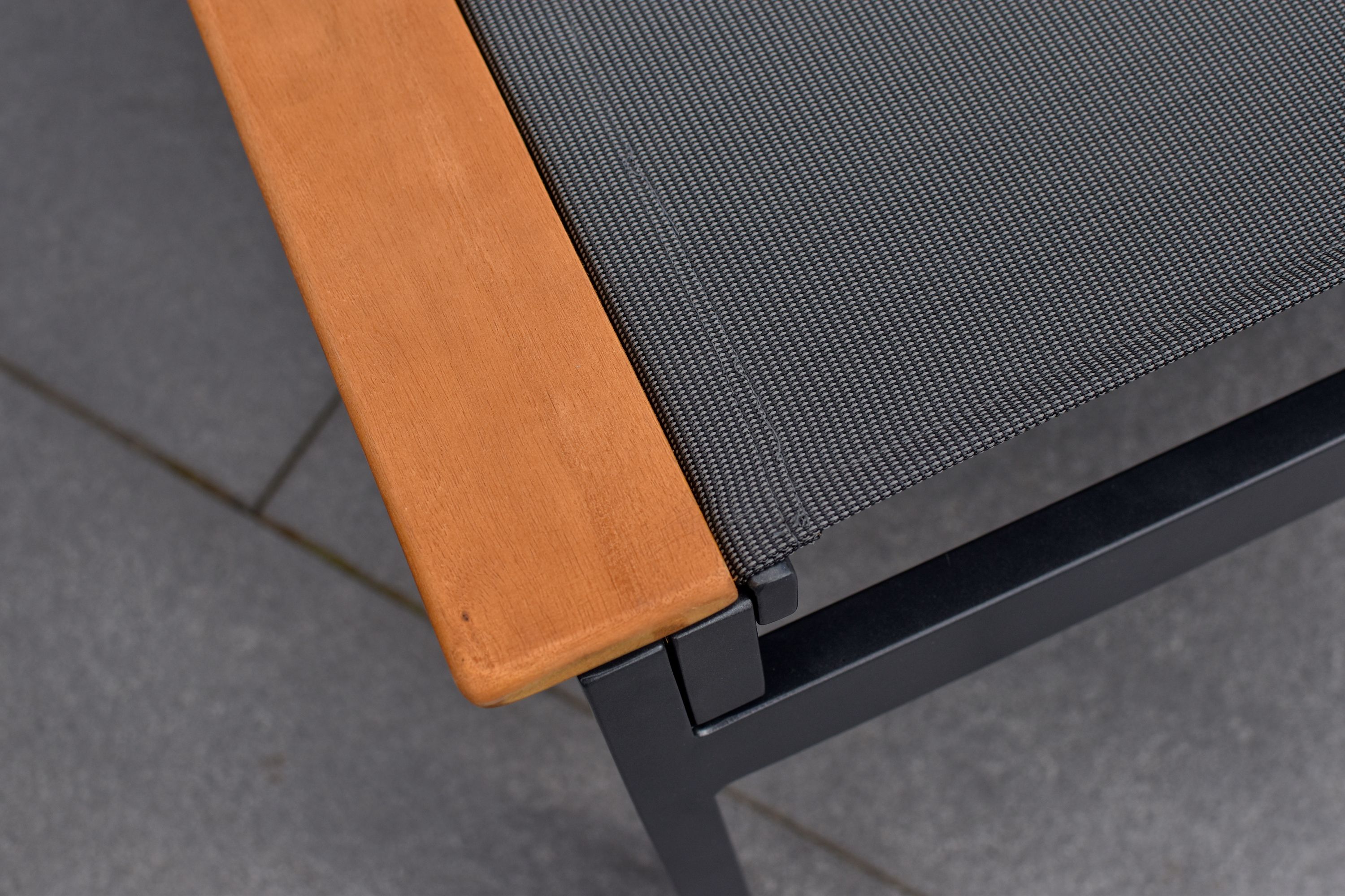 Paxos-Liege-Detail-22016-217-MX-HD-1Mh3EaTCta8AoD Paxos Set, 4tlg., 2 Liegen, 2 Beistelltische 61 x 41,5 cm