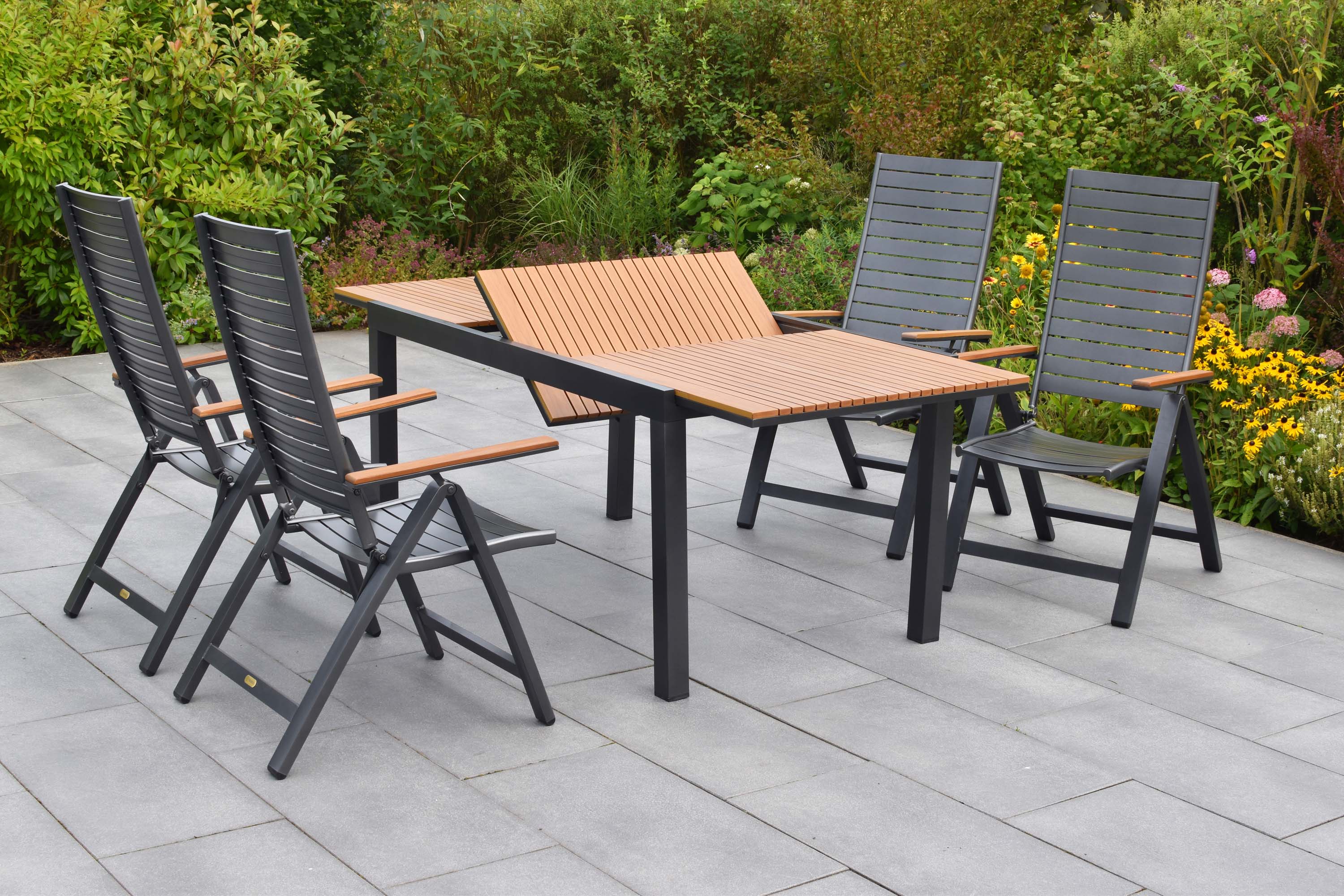 Astros Set 5tlg., 4 Klappsessel, Ausziehtisch, 150 (200) x 90 cm Astros Set 5tlg., 4 Klappsessel, Ausziehtisch, 150 (200) x 90 cm