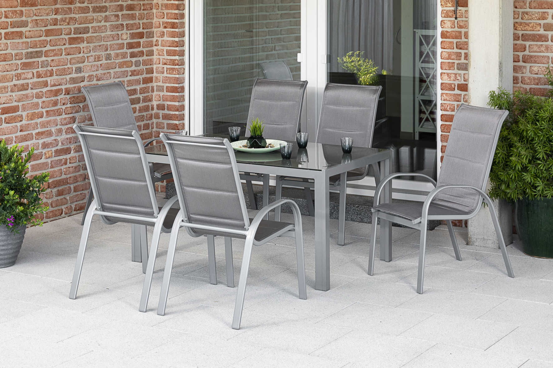 Amaro Set, 7 tlg., 6 Stapelsessel, Tisch 150 x 90 cm, diamantbraun Amaro Set, 7 tlg., 6 Stapelsessel, Tisch 150 x 90 cm, diamantbraun