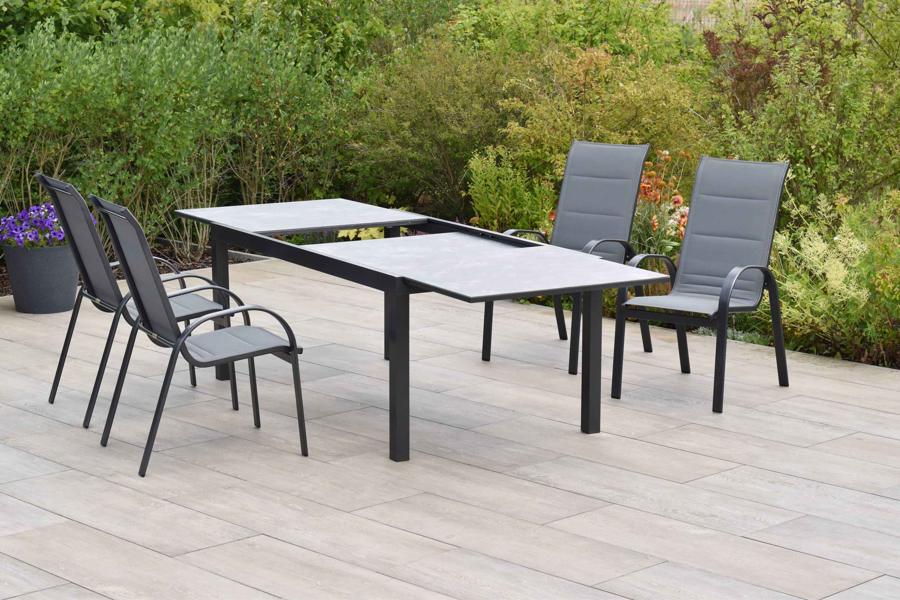 50880-309-2 Amalfi Set, 5 tlg., 4 Stapelsessel, Ausziehtisch 180/250 x 100 cm, grau