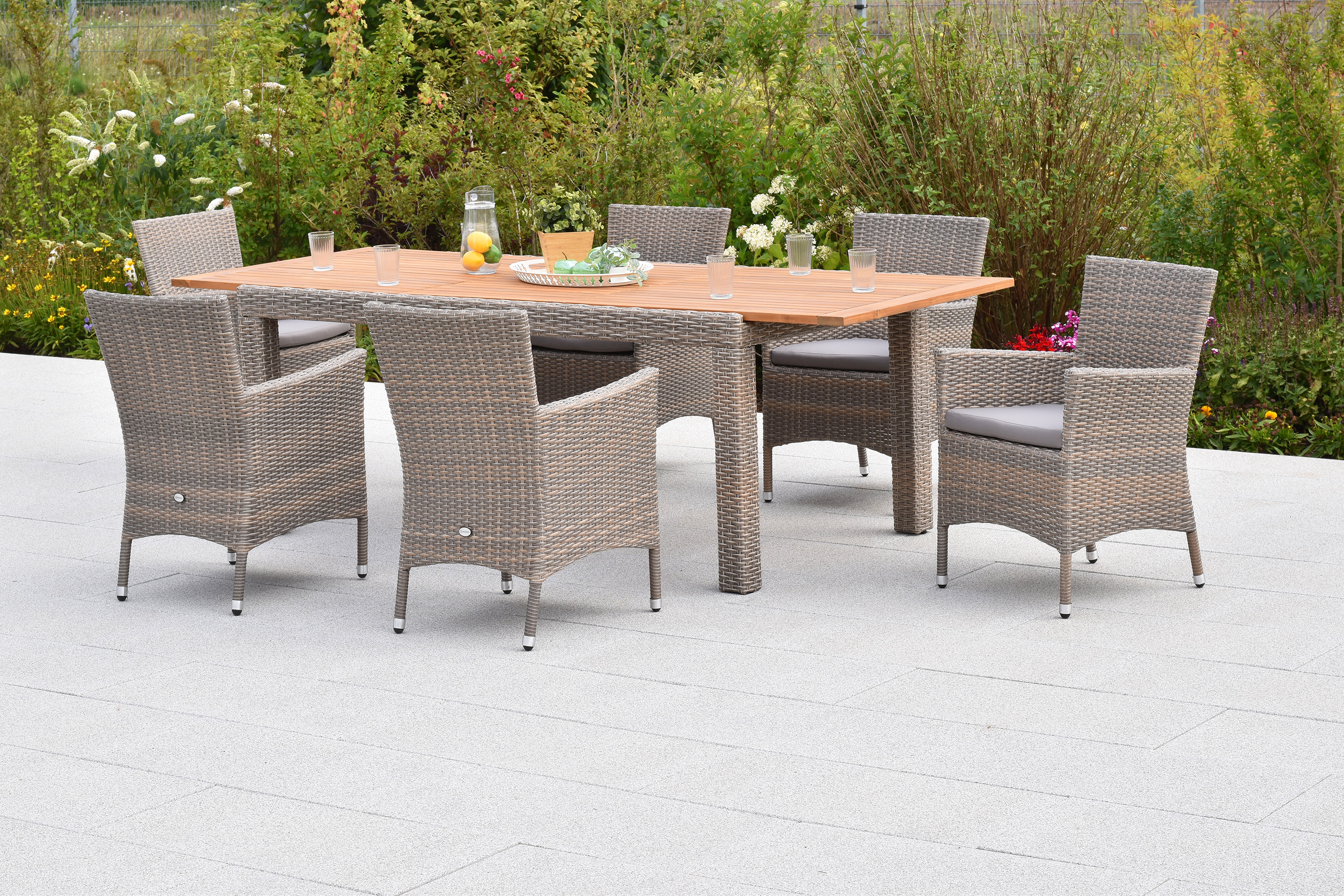 Teneriffa Set, 13tlg., Ausziehtisch, 180/240 x 100 cm, Tischplatte aus Akazienholz, inkl. Kissen Teneriffa Set, 13tlg., Ausziehtisch, 180/240 x 100 cm, Tischplatte aus Akazienholz, inkl. Kissen