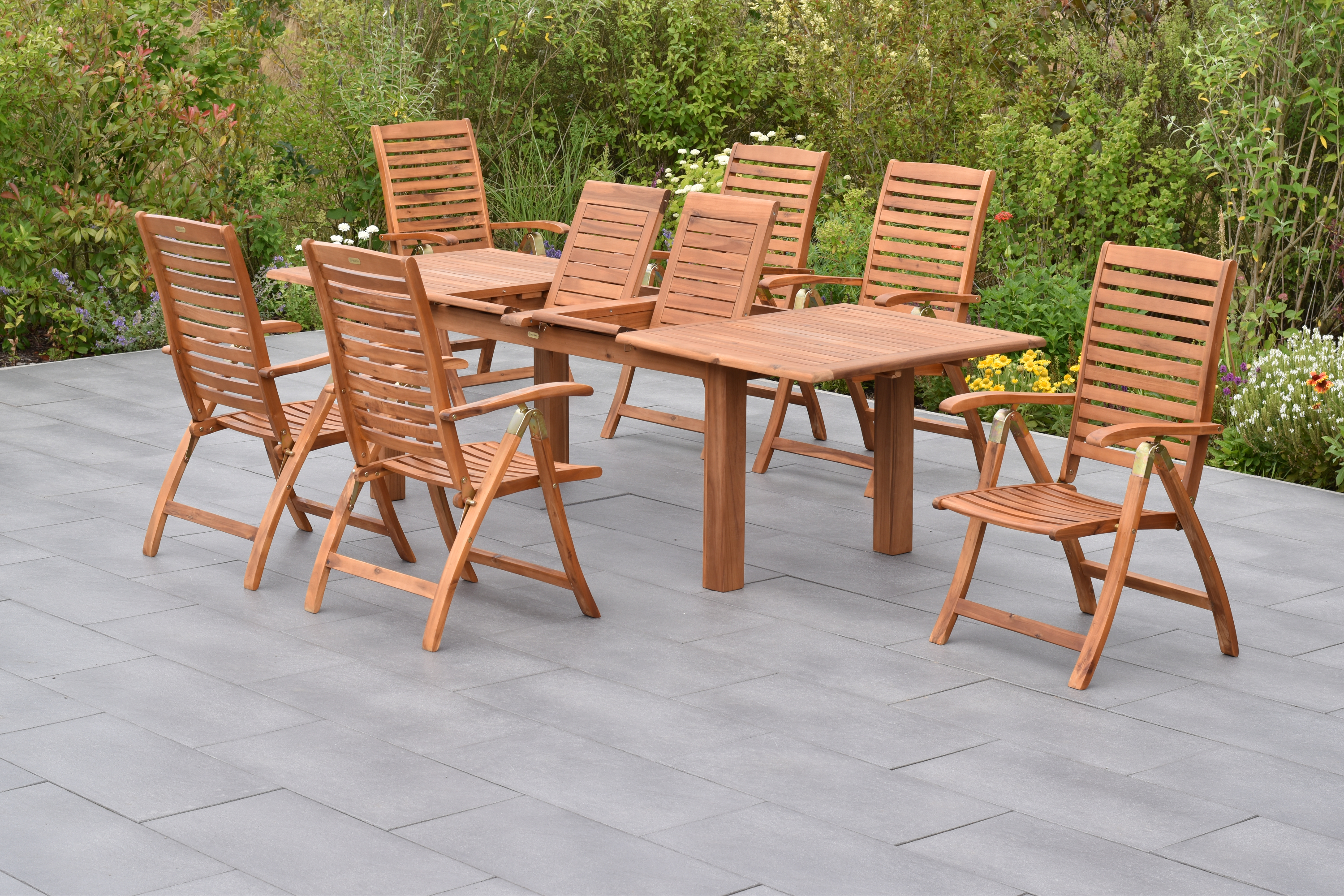 Paraiba Set 7tlg., 6 Klappsessel, Doppelausziehtisch 180 (220/260) x 100 cm Paraiba Set 7tlg., 6 Klappsessel, Doppelausziehtisch 180 (220/260) x 100 cm