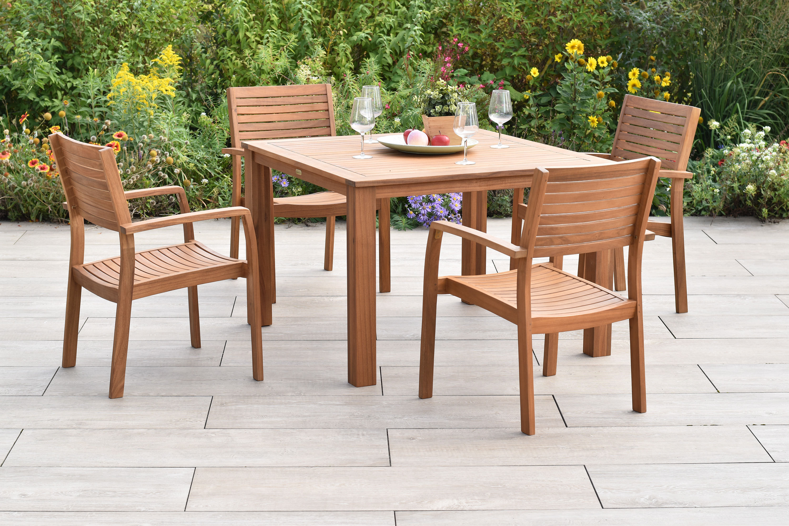 Batavia Set, 5tlg., Tisch 110 x 110 cm Batavia Set, 5tlg., Tisch 110 x 110 cm