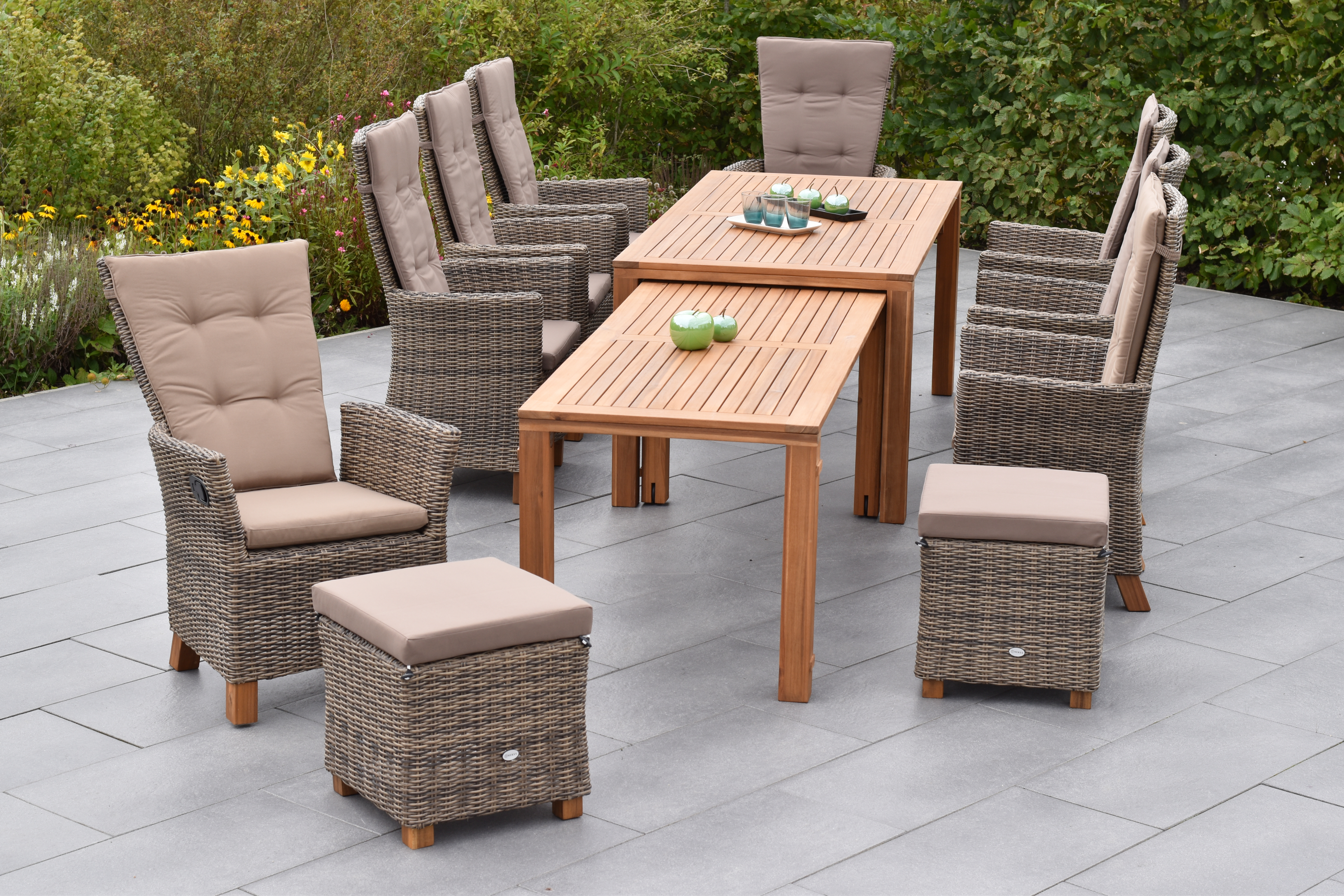 Toskana Set, 11tlg. Flex-Ausziehtisch 185/370 x 90/73 cm, natur, inkl. Kissen Toskana Set, 11tlg. Flex-Ausziehtisch 185/370 x 90/73 cm, natur, inkl. Kissen