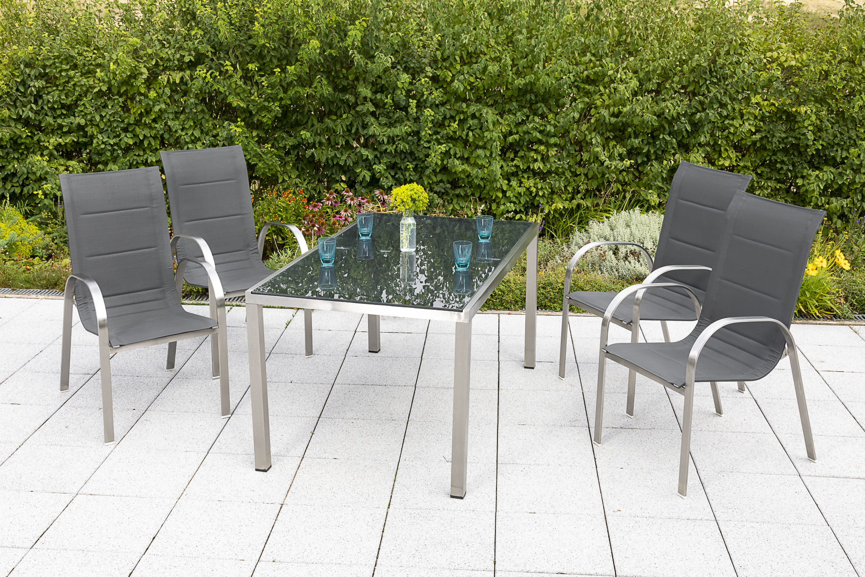 Lucca Set, 5tlg., 4 Stapelsessel, Tisch 150 x 90 cm Lucca Set, 5tlg., 4 Stapelsessel, Tisch 150 x 90 cm