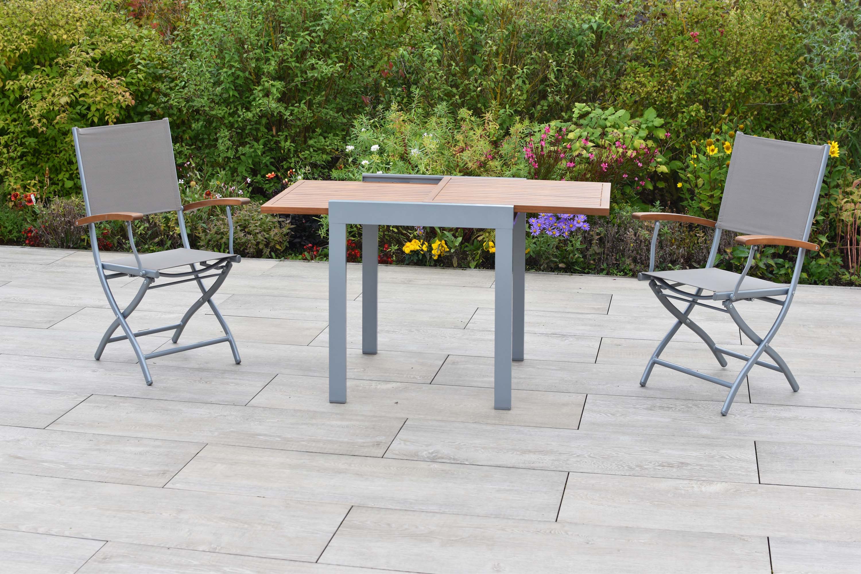 Naxos Set 3tlg., 2 Klappsessel, Balkonausziehtisch 65 (130) x 65 cm, silber