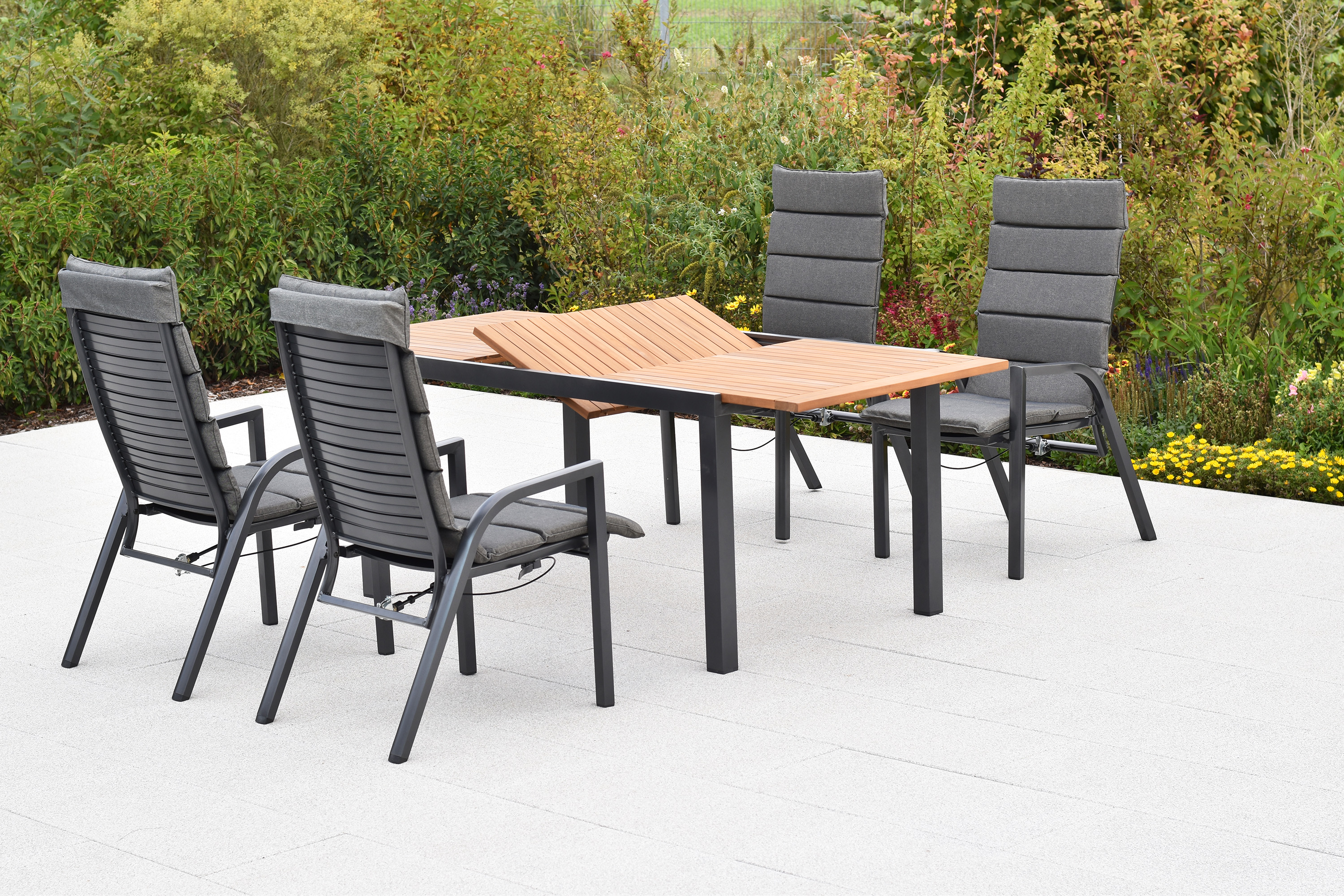 Siros Set, 9tlg., Ausziehtisch, 150/200 x 90 cm, Tischplatte aus Akazienholz, inkl. Kissen