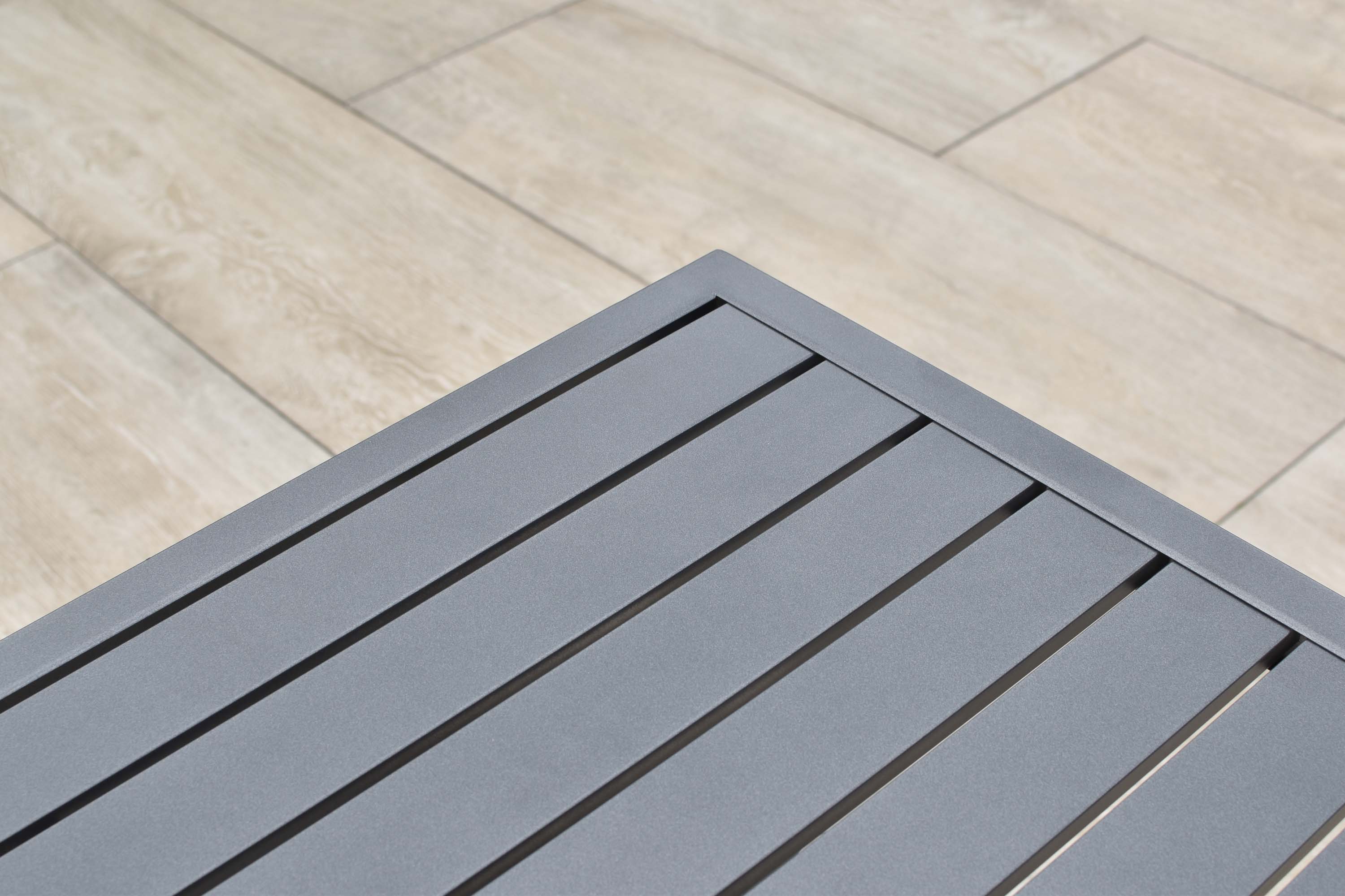 Delos Set 3tlg., 2 Bistrosessel, stapelbar, Balkonklappentisch 23/91 x 60 cm