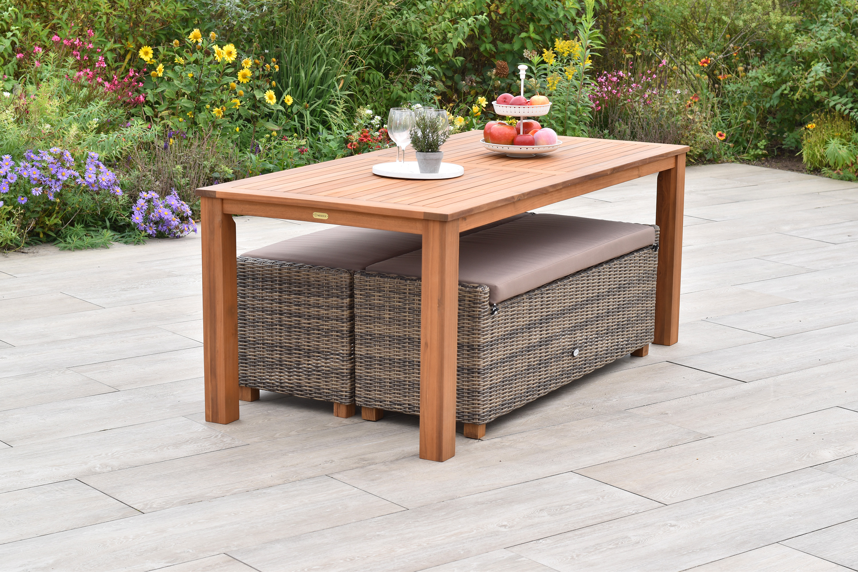 Toskana Set, 5tlg., Tisch 185 x 90 cm, inkl. Kissen Toskana Set, 5tlg., Tisch 185 x 90 cm, inkl. Kissen