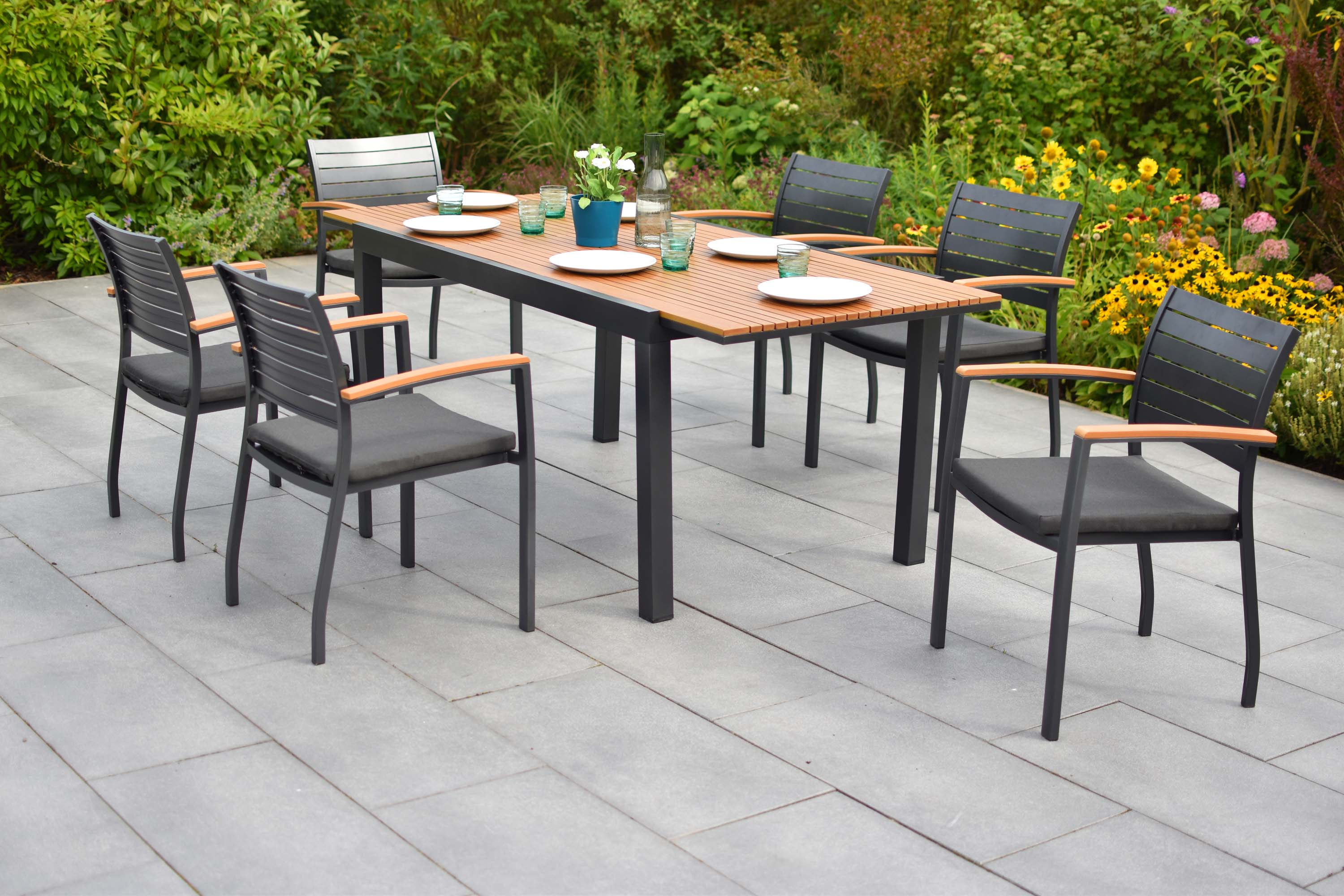 Astros Set 13tlg., 6 Stapelsessel, Ausziehtisch 150 (200) x 90 cm, inkl. Kissen