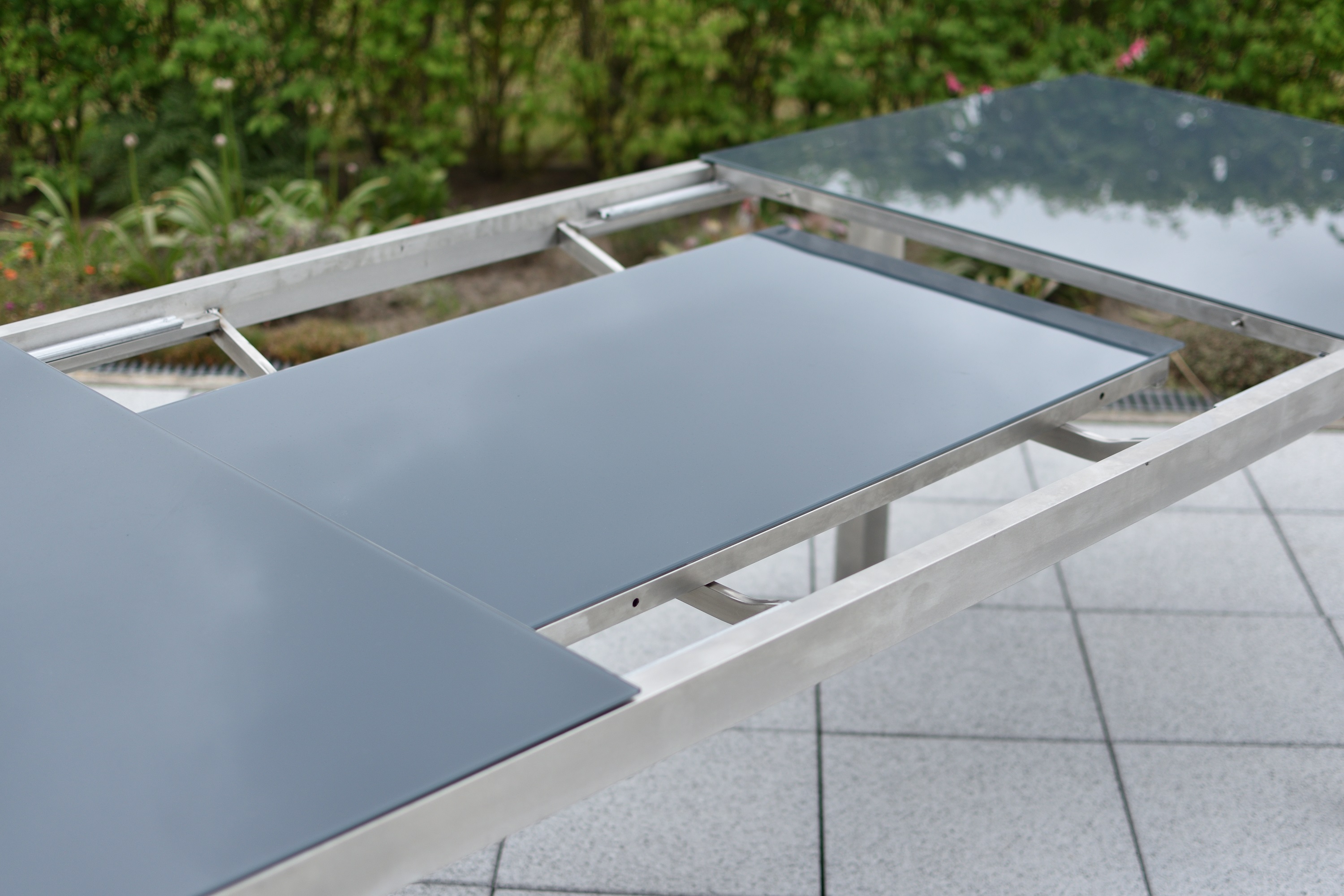 Lucca Set, 7tlg., 6 Stapelsessel, Ausziehtisch 180/240 x 100 cm Lucca Set, 7tlg., 6 Stapelsessel, Ausziehtisch 180/240 x 100 cm