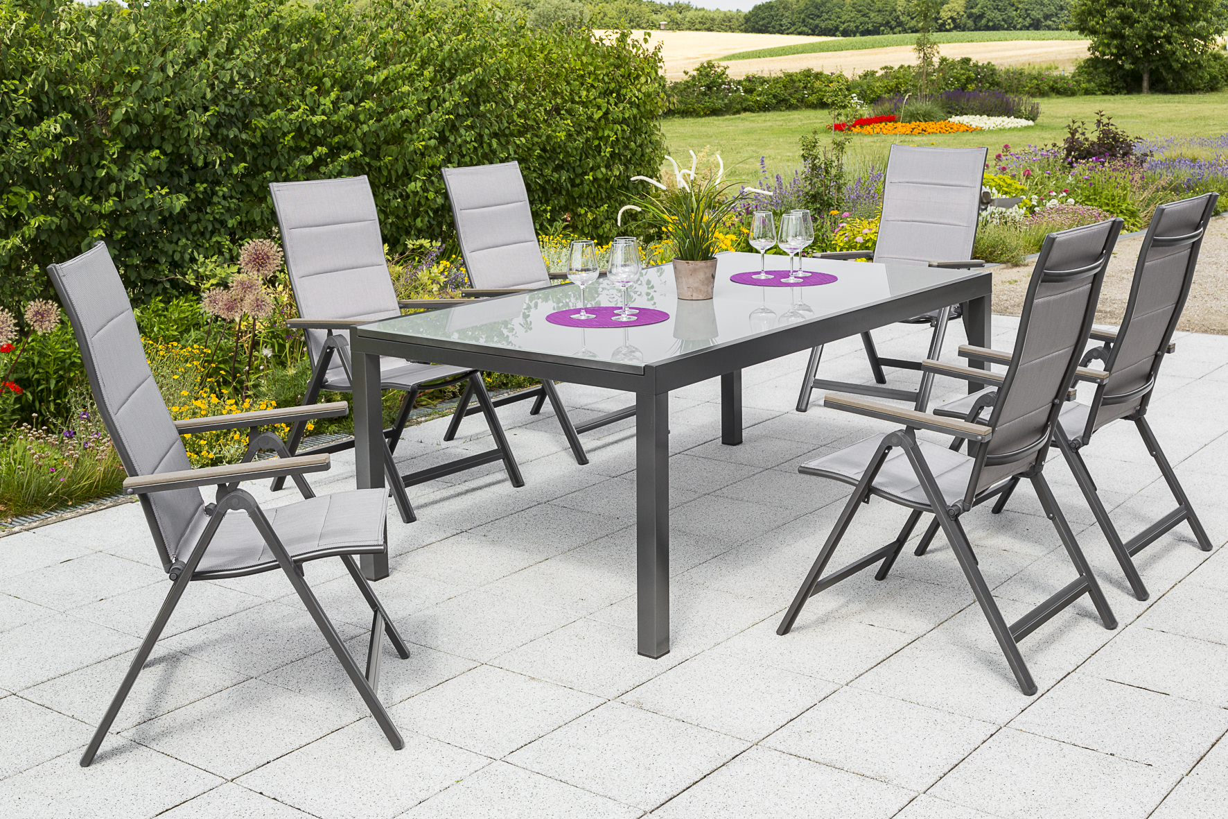 Trivero Set, 7tlg., 6 Klappsessel, Ausziehtisch 200/300 x 110 cm Trivero Set, 7tlg., 6 Klappsessel, Ausziehtisch 200/300 x 110 cm