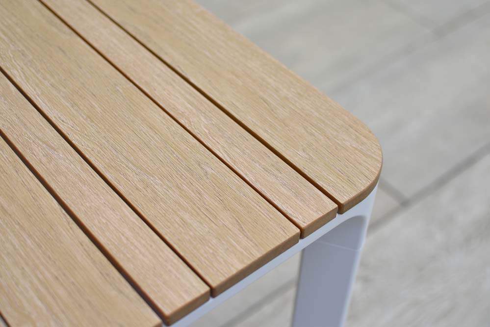 Tisch 160 x 90 cm, Tischplatte aus Kunststoff in realistischer Holzoptik