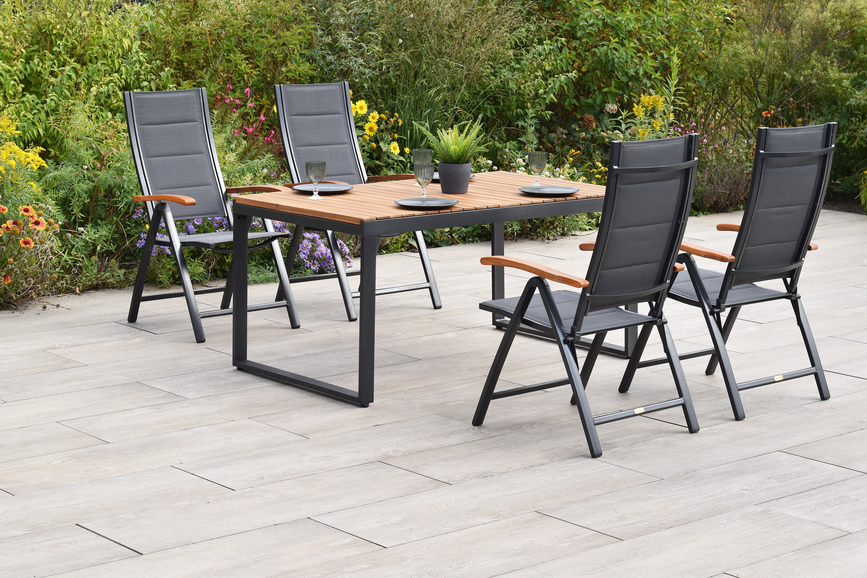 Paxos Set, 5tlg., Ausziehtisch 150/200 x 90 cm Paxos Set, 5tlg., Ausziehtisch 150/200 x 90 cm
