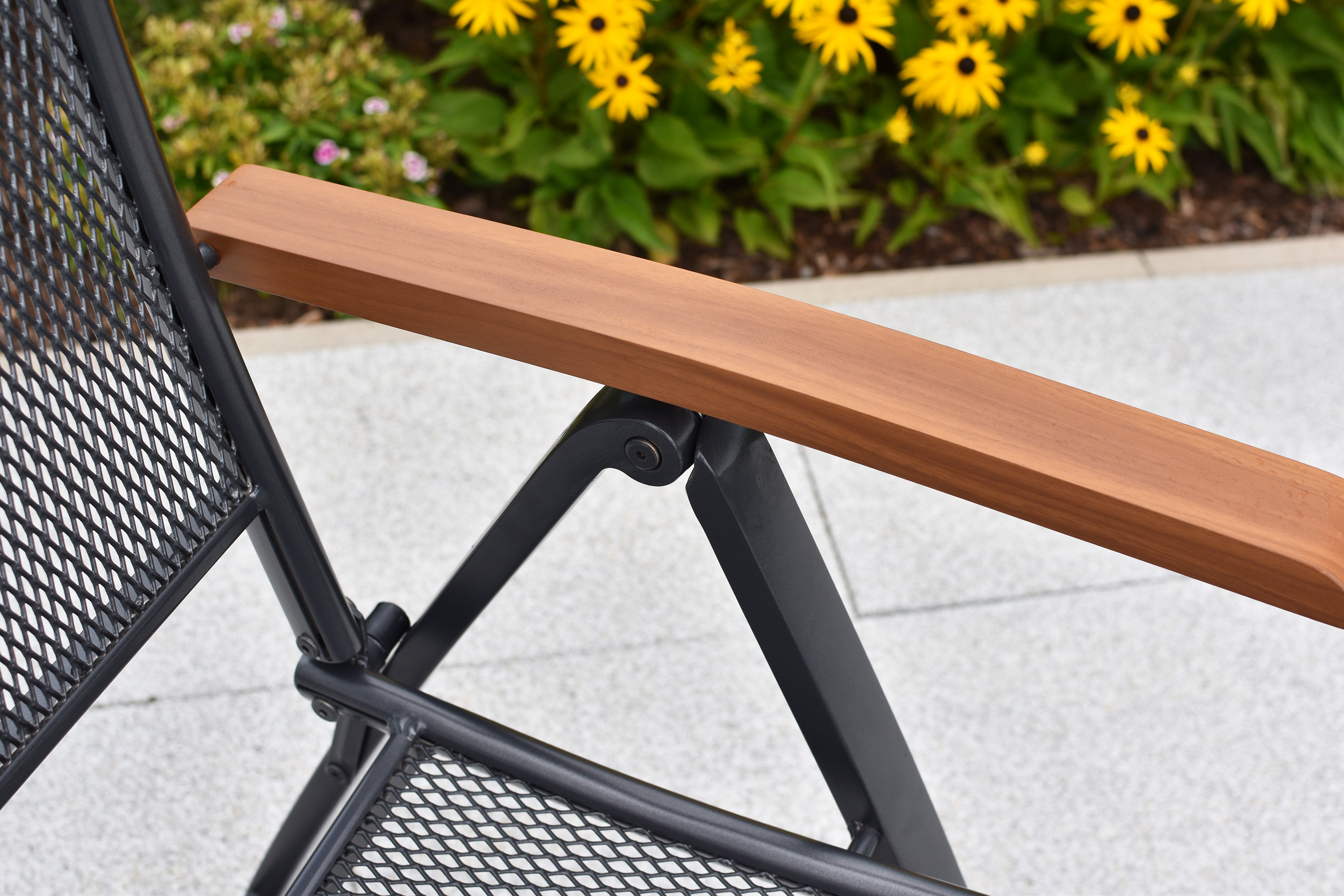 Thasos Set 13tlg., 6 Klappsessel, Tisch 150 x 90 cm, folierte Tischplatte in Holzoptik, inkl. Kissen