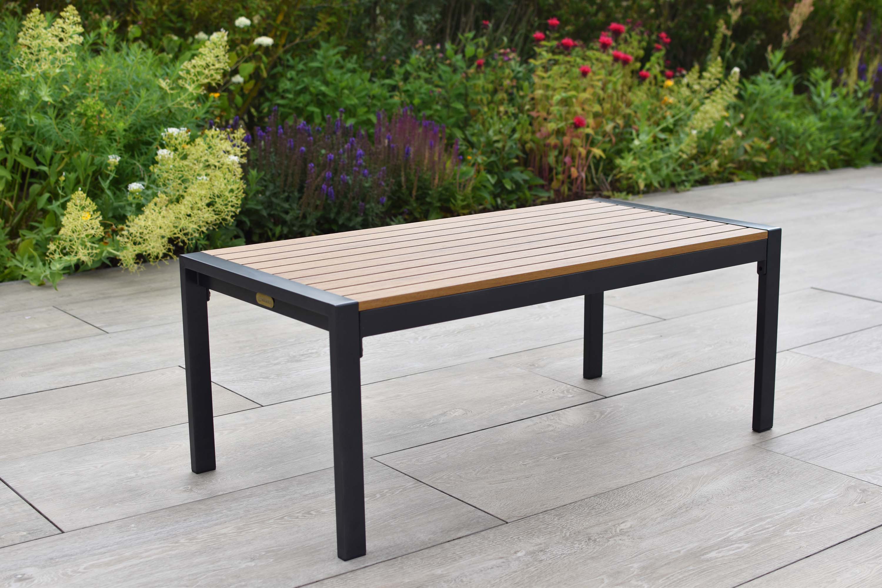 Kavos Set, 2 Sessel, 1 zweisitzige Bank, Tisch 100 x 50 cm, inkl. Sitz- und Rückenkissen Kavos Set, 2 Sessel, 1 zweisitzige Bank, Tisch 100 x 50 cm, inkl. Sitz- und Rückenkissen