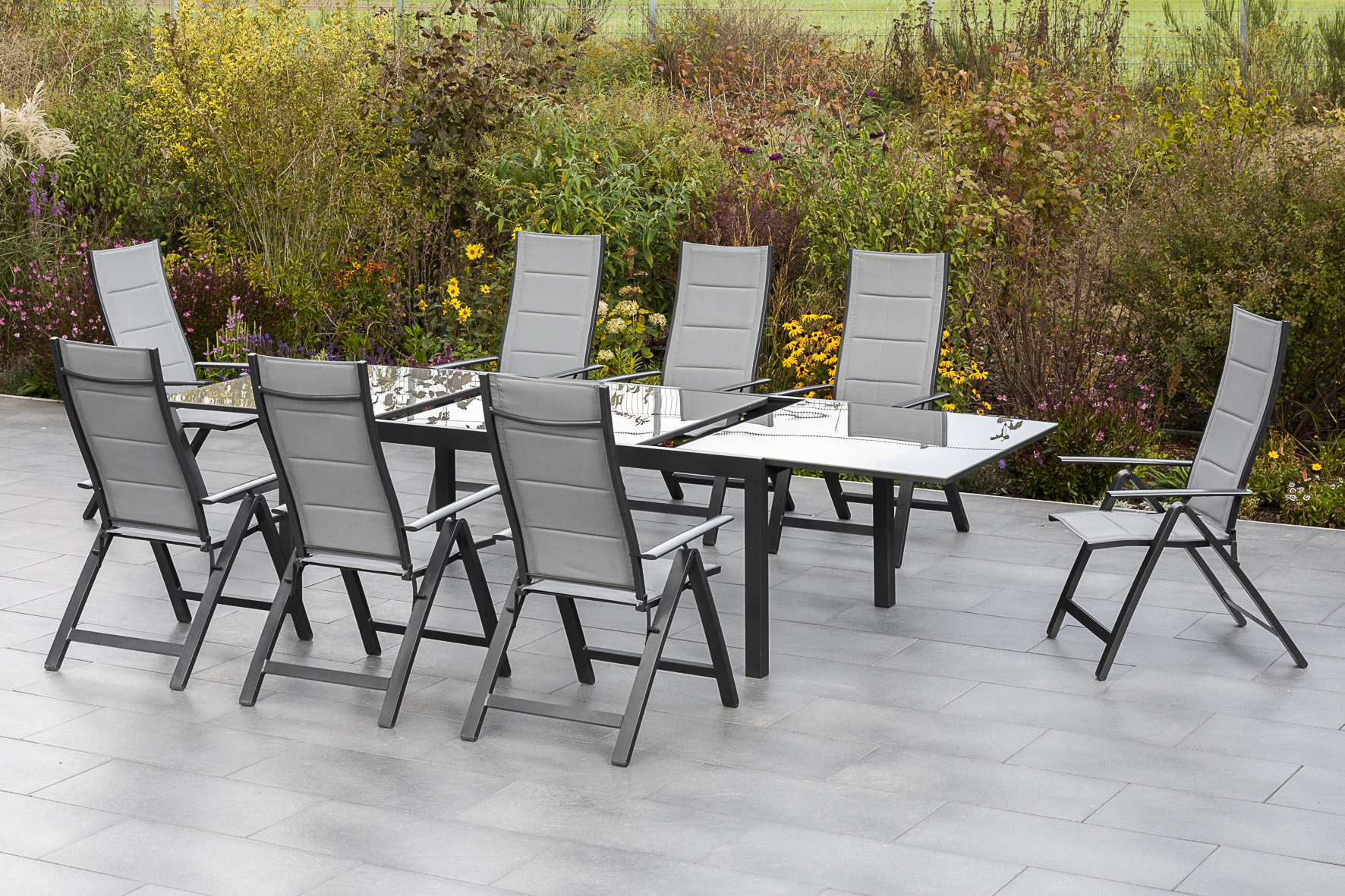 Florenz Set, 9tlg., 8 Klappsessel, Ausziehtisch 200/300 x 110 cm Florenz Set, 9tlg., 8 Klappsessel, Ausziehtisch 200/300 x 110 cm