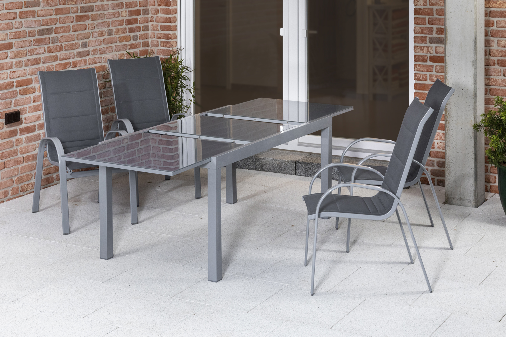 50357-309-2 Amalfi Set 5 tlg., 4 Stapelsessel, Ausziehtisch 180 (250) x 100 cm, grau