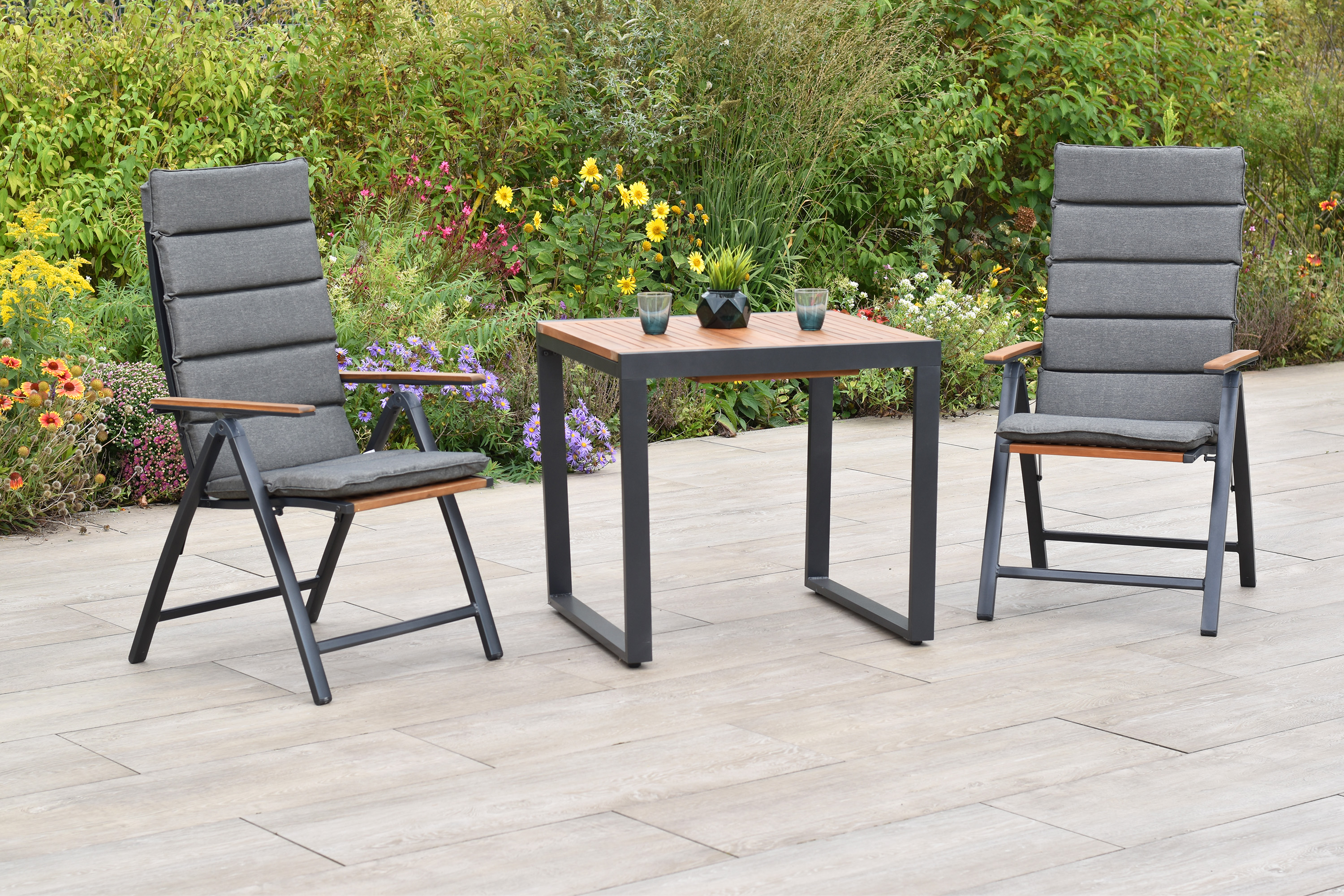 Athos Set, 5lg., Tisch 70 x 80/120 cm, inkl. Kissen Athos Set, 5lg., Tisch 70 x 80/120 cm, inkl. Kissen