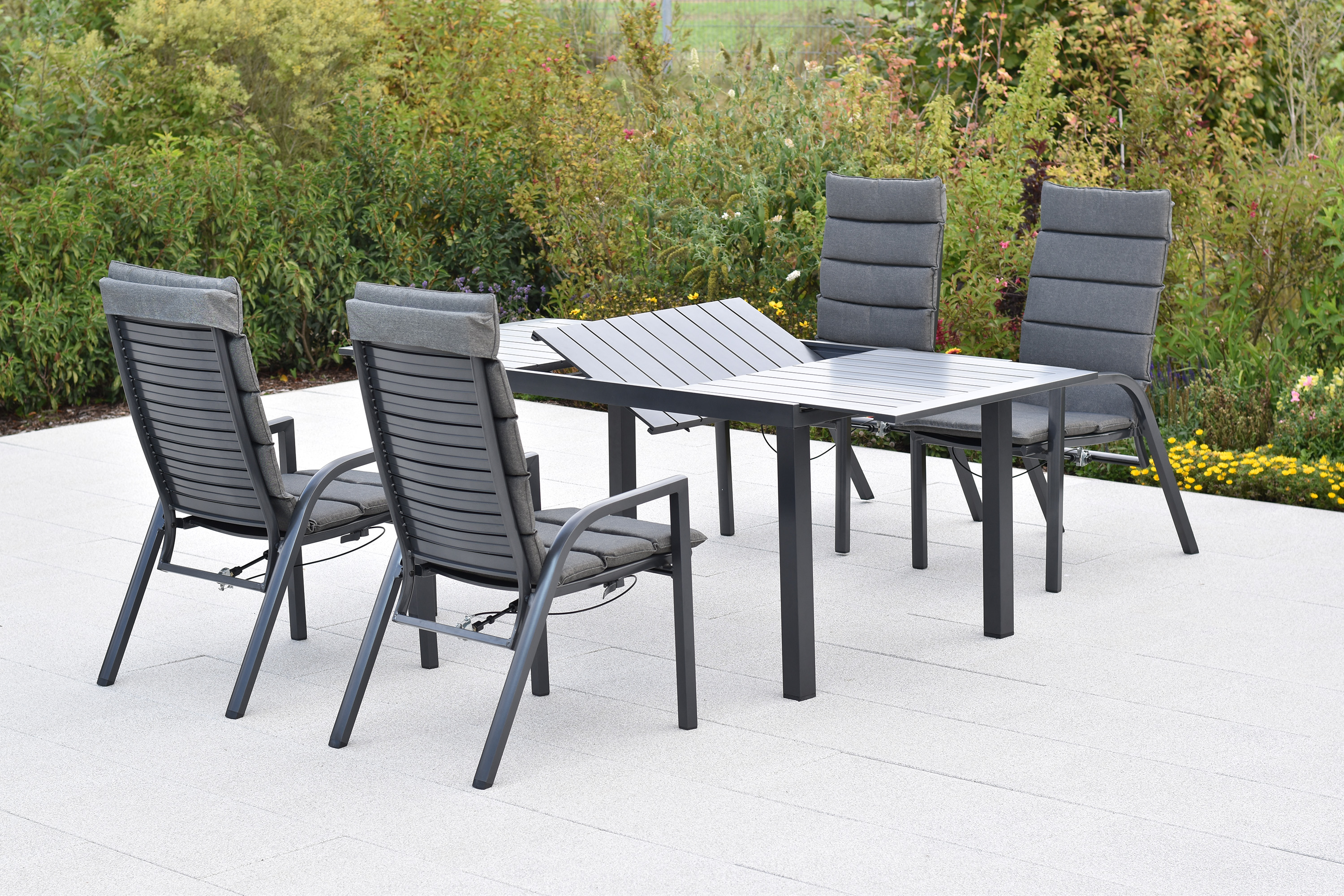 Siros Set, 9tlg., Ausziehtisch, 150/200 x 90 cm, Tischplatte aus Aluminium, inkl. Kissen Siros Set, 9tlg., Ausziehtisch, 150/200 x 90 cm, Tischplatte aus Aluminium, inkl. Kissen